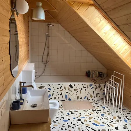 Dom Na Perlowej * كوبالينو